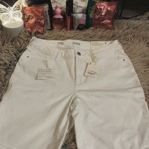 A.N.A Mid Rise Bermuda Shorts